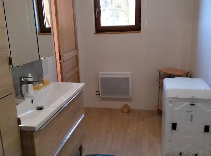 Апартаменты Chez Nous Ла-Бресс